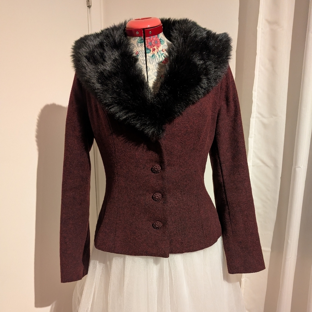 Collectif Burgundy Blazer with Black Faux Fur Collar